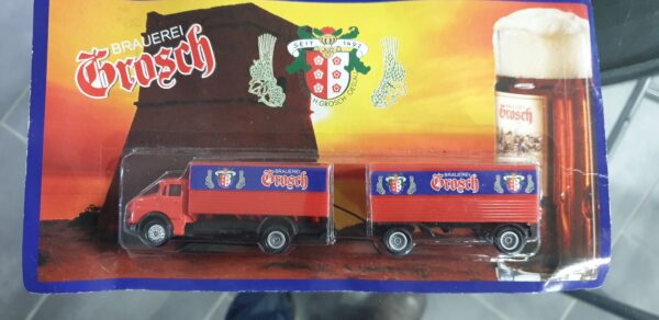 Camion Mercedes 1513 plateau baché avec remorque Bière Trasch 1/87