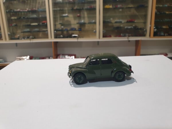Renault 4 CV Affaire Eligor 1/43