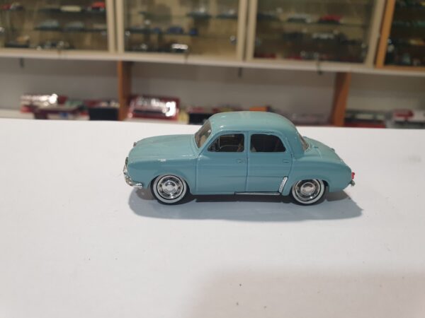 Renault Dauphine 1968 1/43 Solido Bleue
