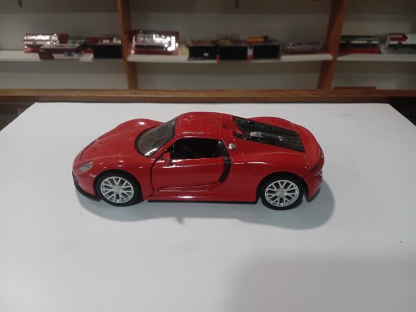 Porsche 918 Spyder UniFortune 1/32