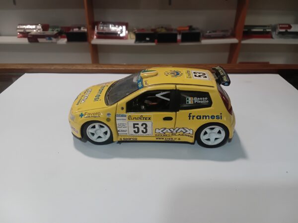 Fiat Punto Super 1600 Saico 1/32