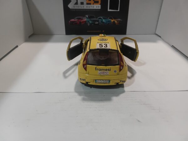 Fiat Punto Super 1600 Saico 1/32 – Image 3