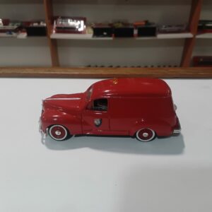 Peugeot 203 Pompiers Solido 1/43