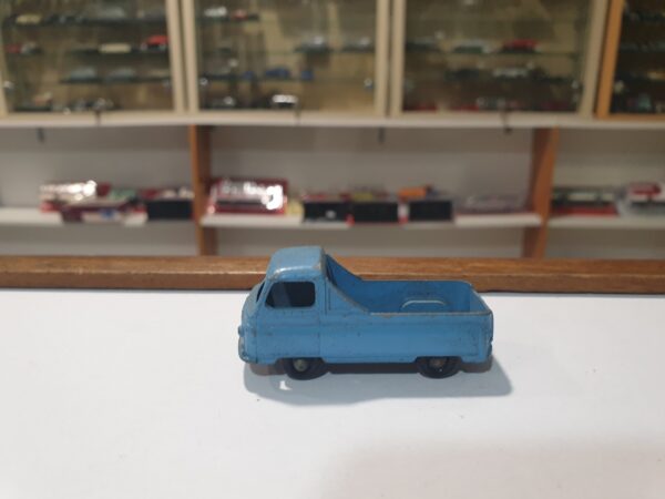 Morris J2 Pick Up by Lesney N°63 1/80 Bleu