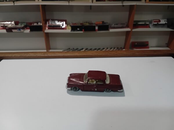Mercedes-Benz 220 SE n°53 Lesney 1/80