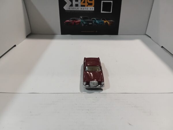 Mercedes-Benz 220 SE n°53 Lesney 1/80 – Image 2