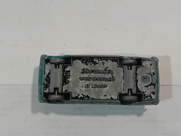 Ford Zephyr 6 n°33 Lesney 1/80 – Image 5