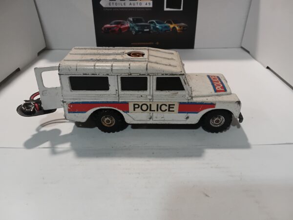 Range Rover 109 WB Police Corgi 1/36 – Image 4