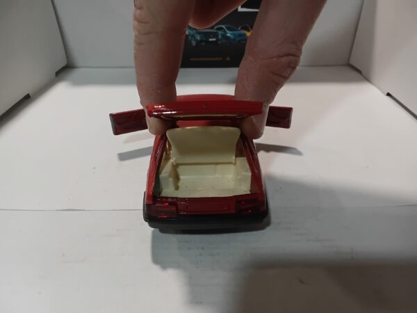 Ford Sierra 2.3 Ghia Corgi 1/36 – Image 3