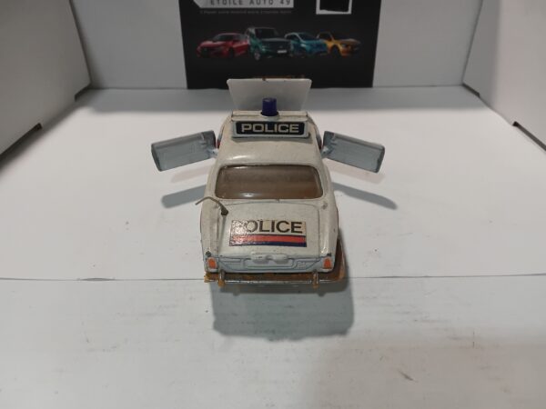 Jaguar XJ 12C Police Corgi 1/36 – Image 3