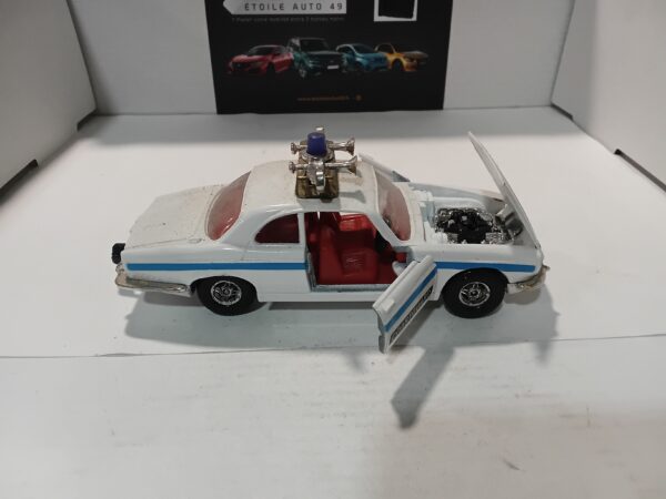 Jaguar XJ 12C CoastGuard Corgi 1/36 – Image 4