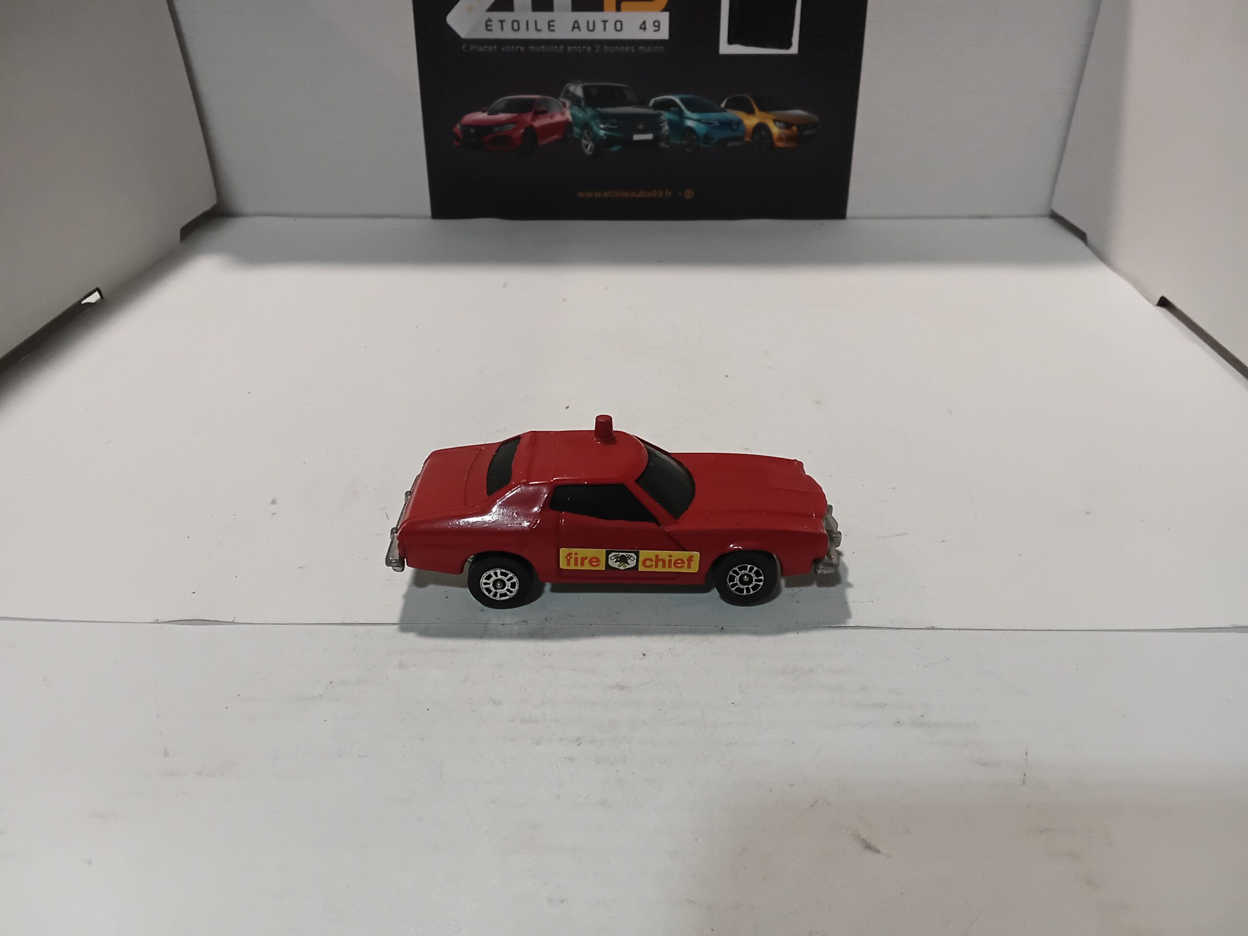 Ford Gran Torino Fire Chief Corgi 1/64 – Image 4