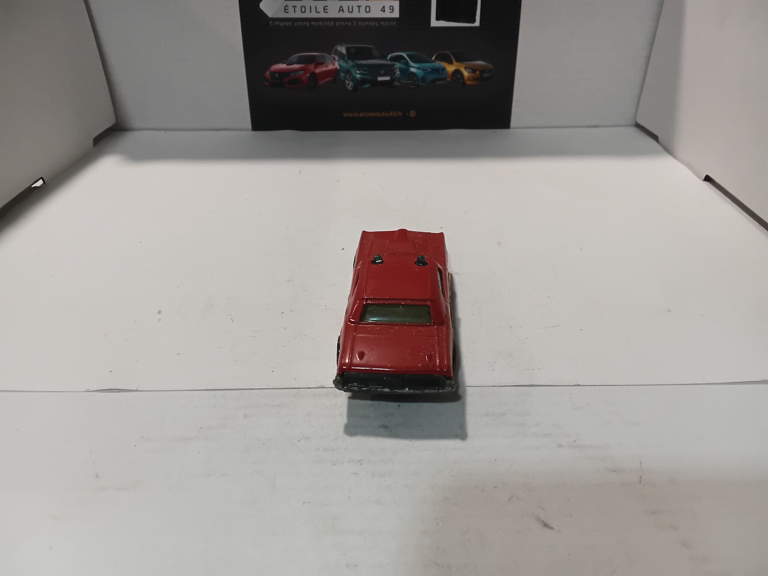 Mercury Cougar XR7 Fire Dept Corgi 1/64 – Image 3