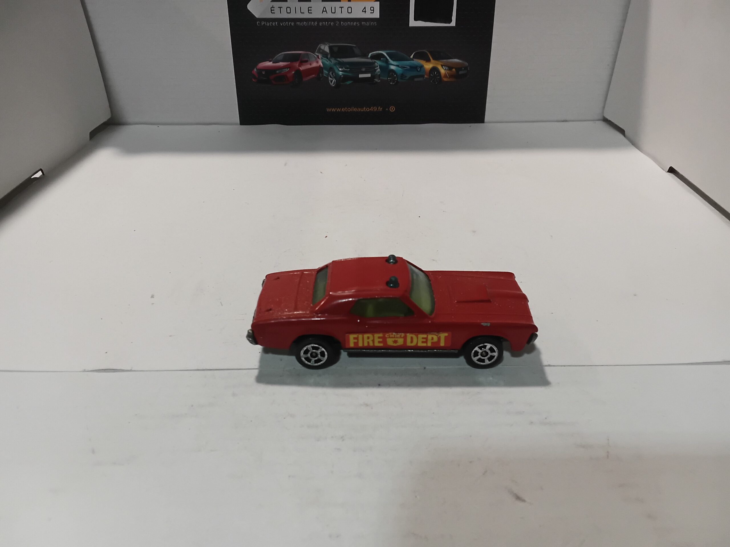 Mercury Cougar XR7 Fire Dept Corgi 1/64 – Image 4