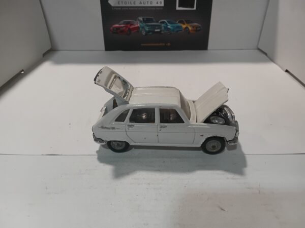 Renault 16 TS Corgi 1/43 – Image 4