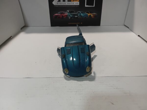 Jaguar E Type 2+2 Corgi 1/43 – Image 2