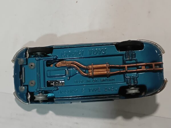 Jaguar E Type 2+2 Corgi 1/43 – Image 5