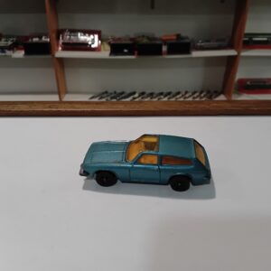 Ogle / Reliant Scimitar GTE Corgi 1/64