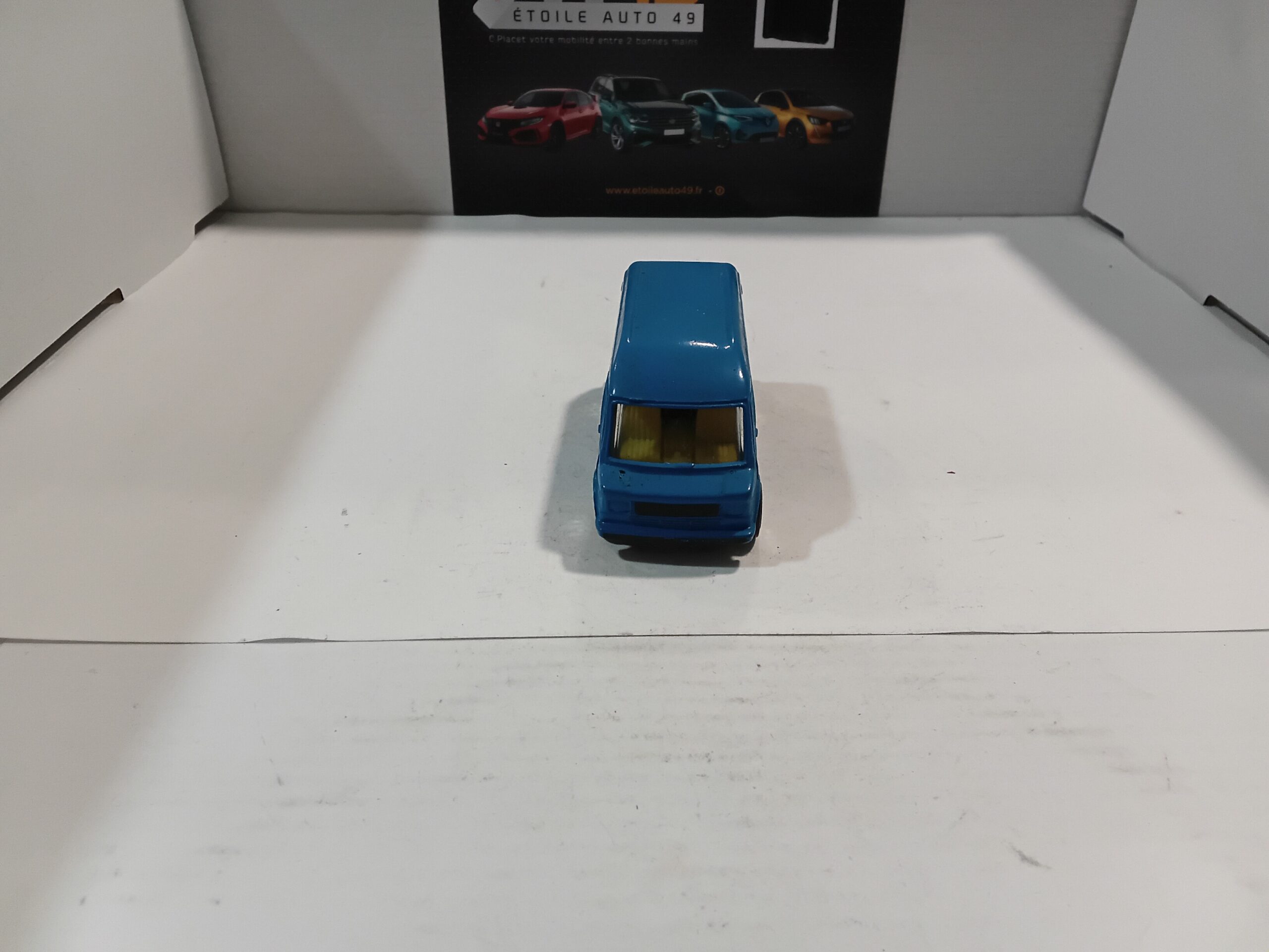 Mercedes Mobile Shop Corgi 1/64 – Image 2