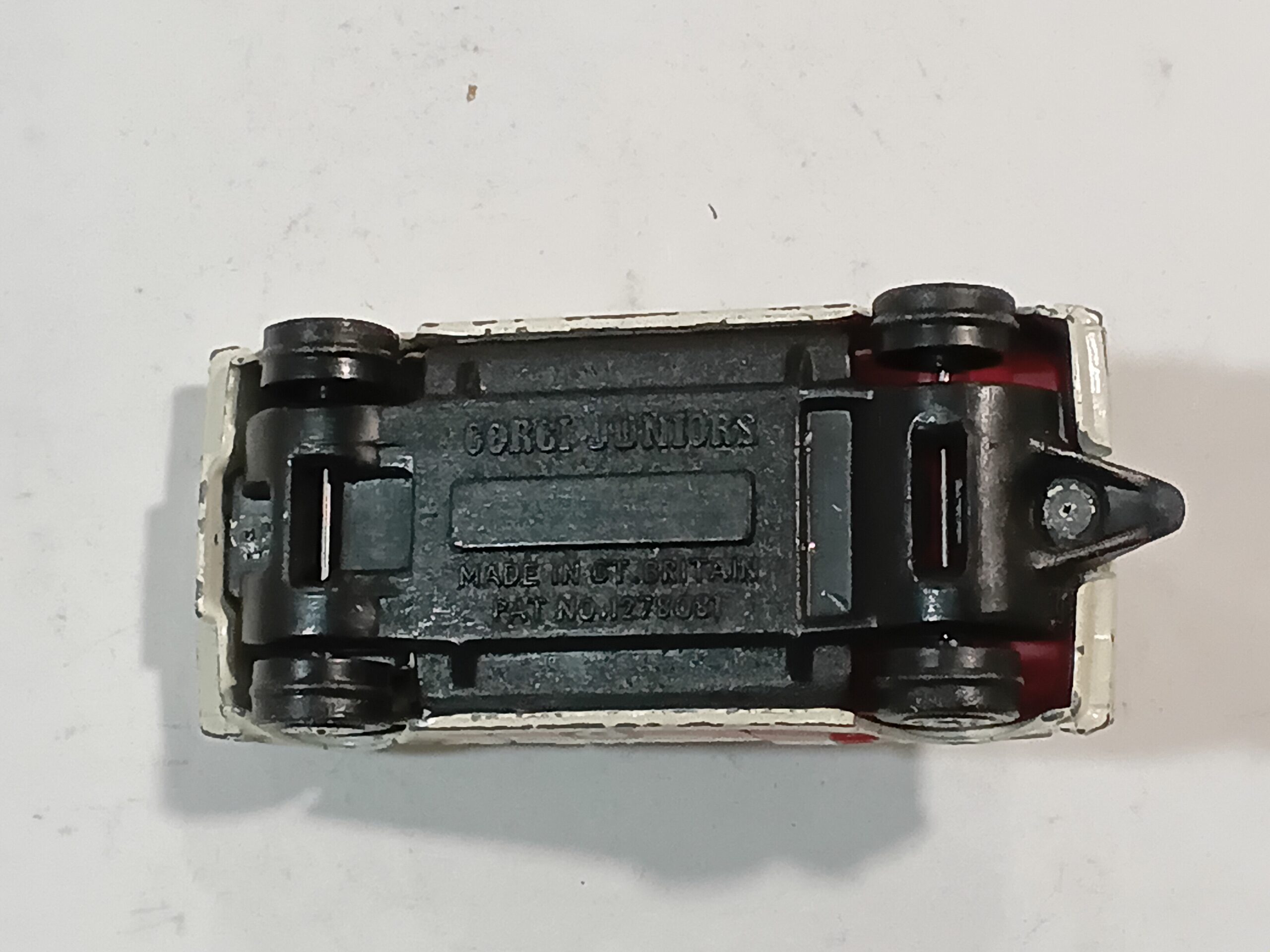 Volkswagen Polo Corgi 1/64 – Image 5