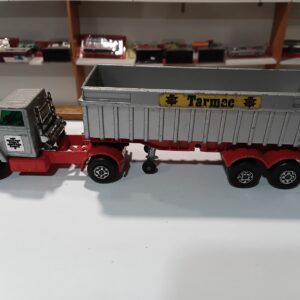 Camion Matchbox K18 Articulé Tarmac