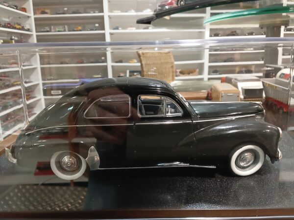 Peugeot 203 1954 Solido 1/18 – Image 4