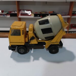 Camion Matchbox Super kings Bedford T.M mélangeur à béton Jaune