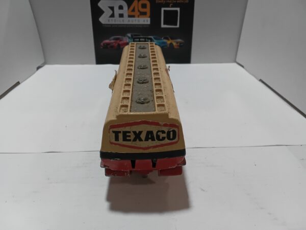 Camion Matchbox Super kings Ford LTS tractor Texaco W/Trailer – Image 3