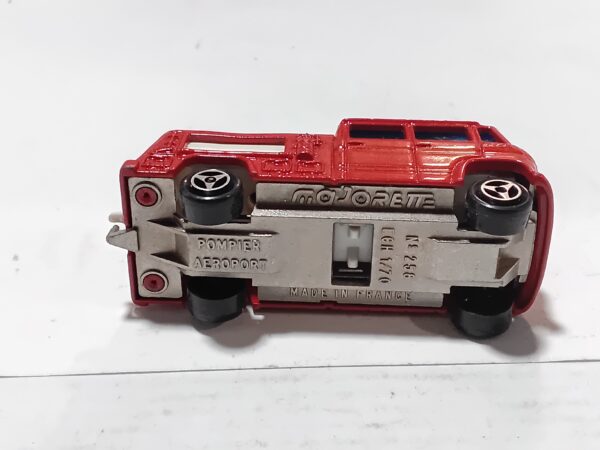Camion de Pompier Aéroport n°258 Majorette 1/70 – Image 5