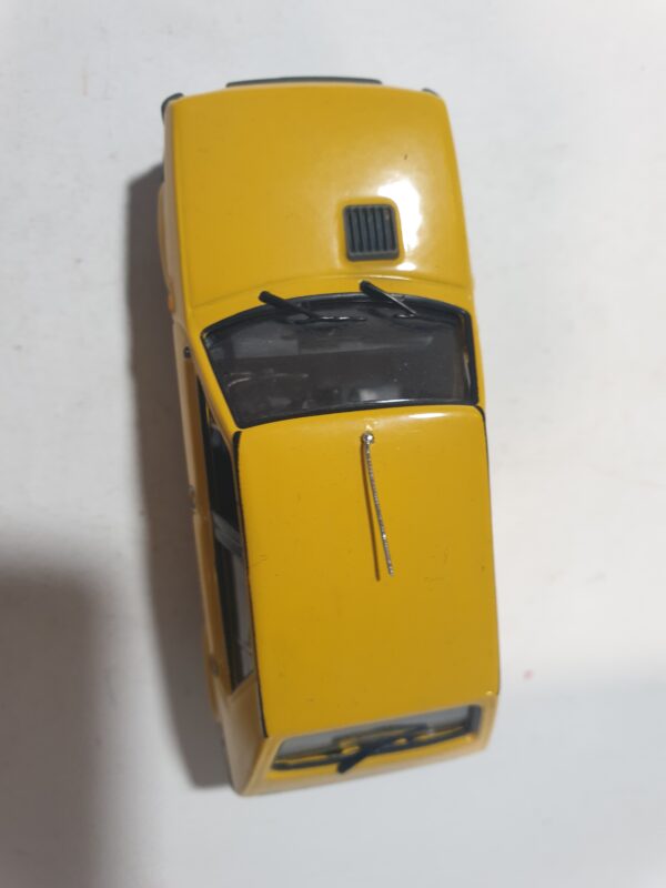 Fiat Ritmo Jaune 1/43 – Image 5