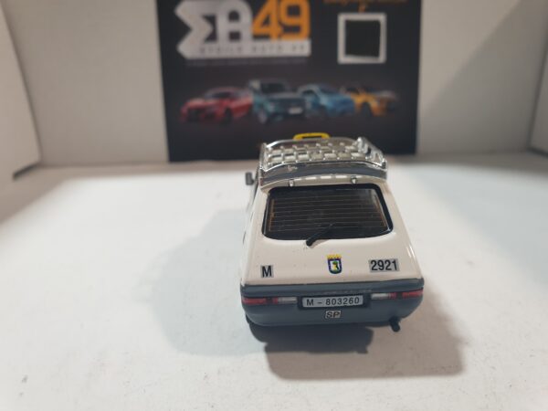 Fiat Ritmo Taxi Madrid 1/43 – Image 4