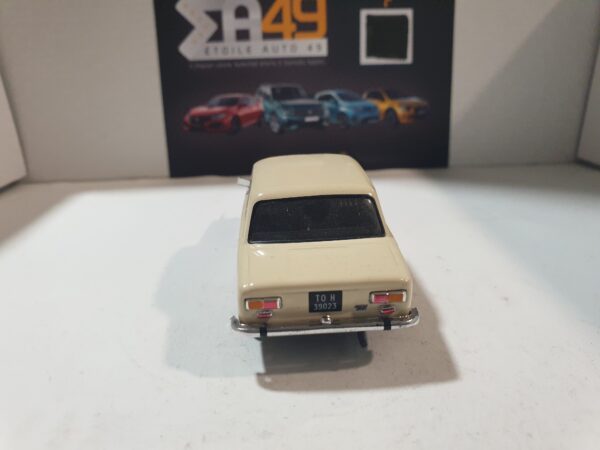 Fiat 124 L 1968 1/43 – Image 4