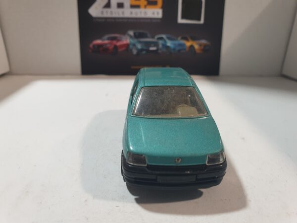 Renault Clio II Burago 1/43 – Image 3