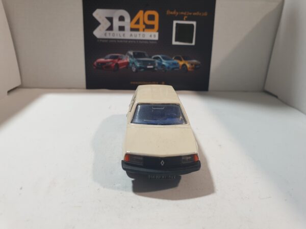 Renault 18 Break JetCar Norev 1/43 – Image 3