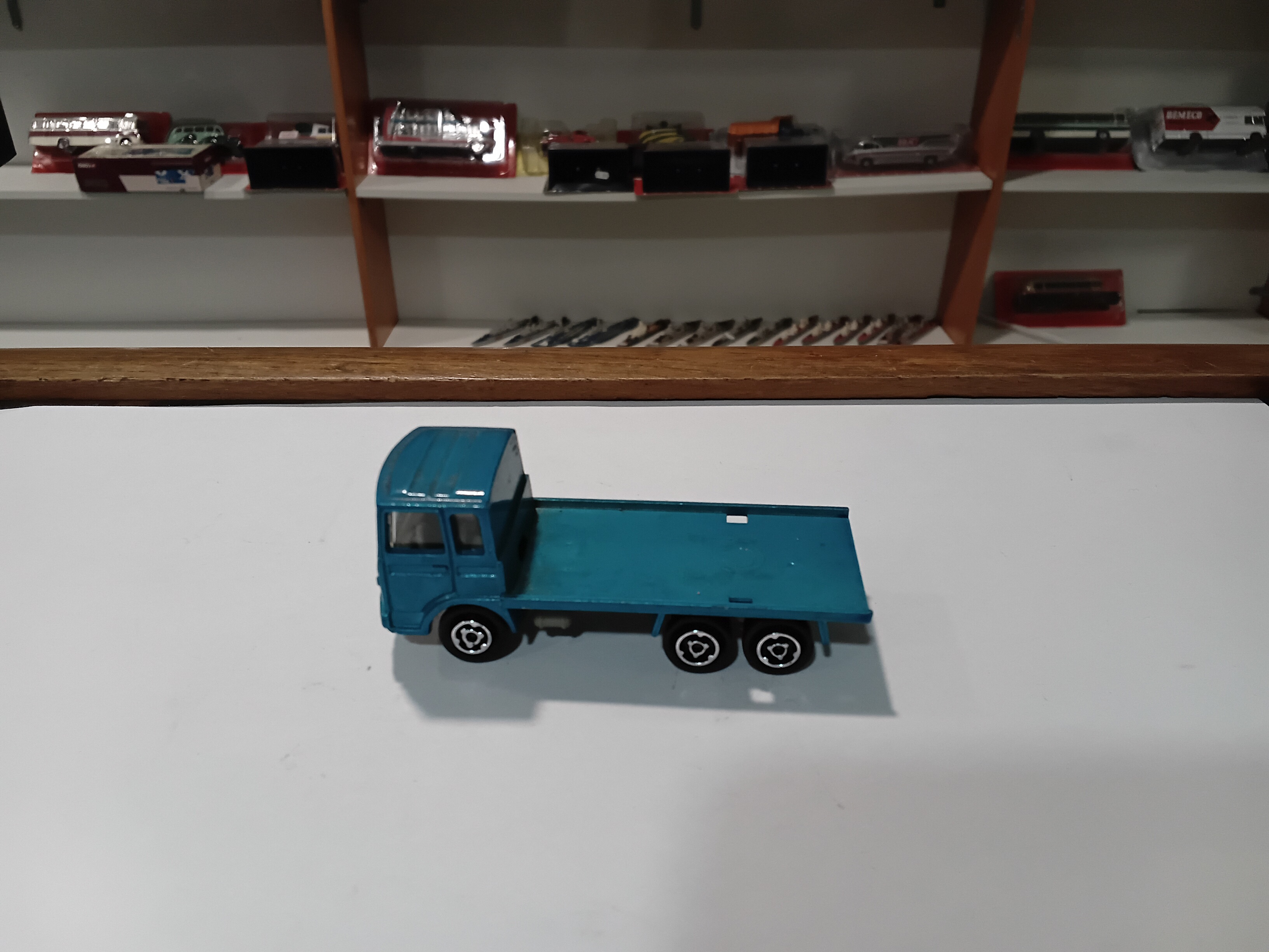Camion Saviem Bleu Majorette 1/100