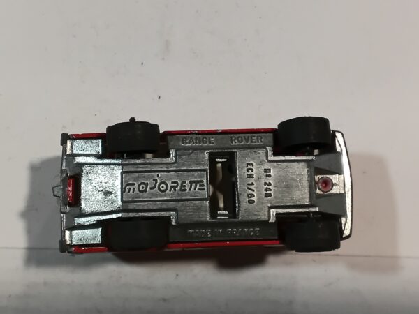 Range Rover Pompier N°246 Majorette 1/60 à restaurer – Image 5