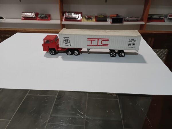 Camion Bernard 300 Semi remorque 1/100