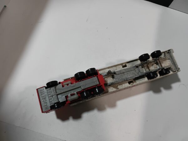 Camion Bernard 300 Semi remorque 1/100 – Image 4