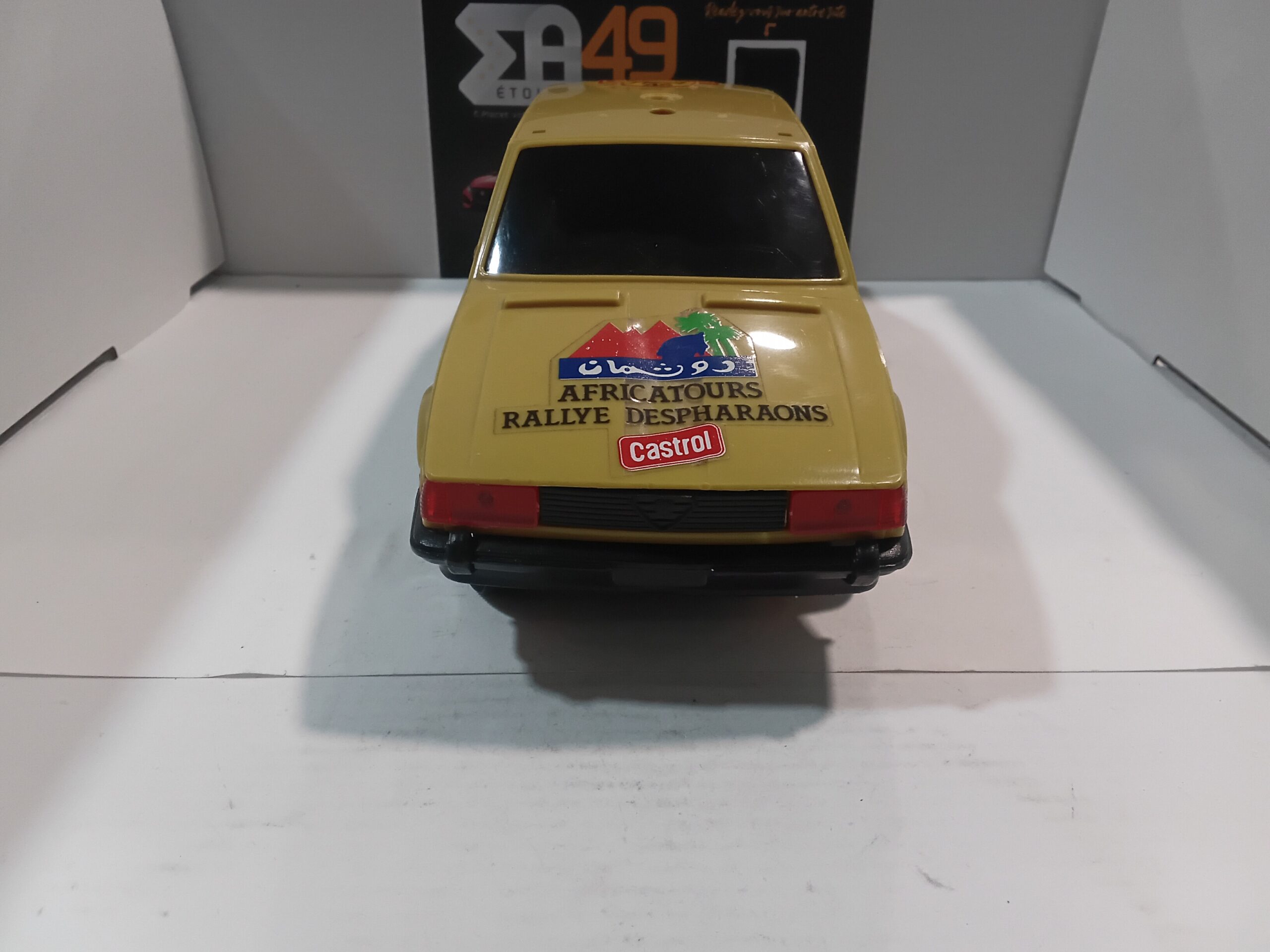 Voiture Télécommandée Alfa Roméo Giulietta Rallye Despharaons REEL 1/20 – Image 2
