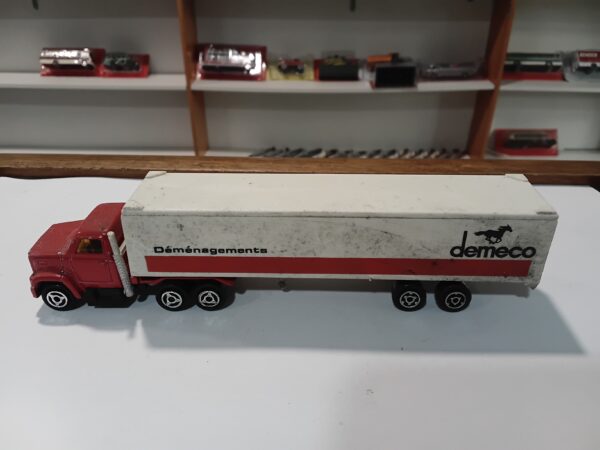 Camion - Remorque Demeco Déménagements - Majorette 1/100