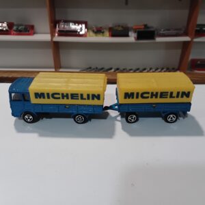Camion Saviem Michelin - Remorque Michelin - Majorette 1/100