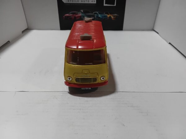 Peugeot J7 Cirque Fany 1966 1/43 Norev – Image 2