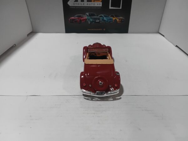 Citroën Traction Cabriolet 22 CV 1/43 – Image 3