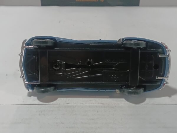 Peugeot 203 Bleue Solido 1/43 – Image 5
