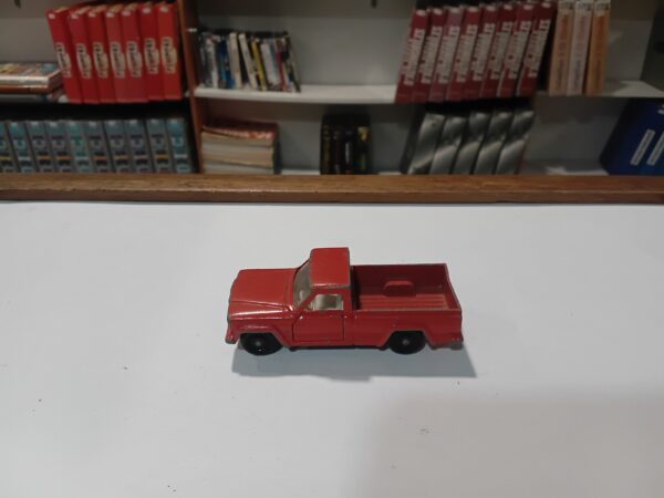 Jeep Gladiator n°71 Lesney 1/64