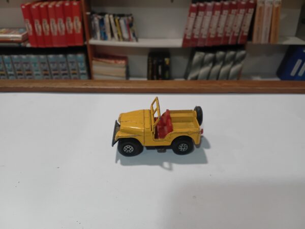 Jeep n°72 Matchbox 1/64