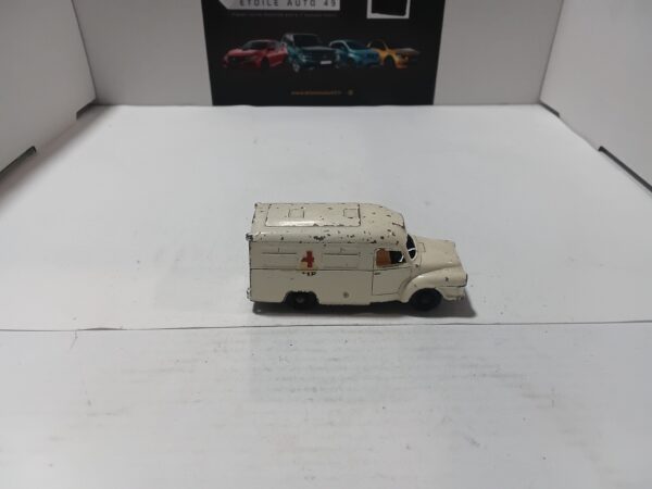 Lomas Ambulance n°14 Lesney 1/64 – Image 4