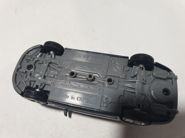 Audi A4 Berline 1/43 New Ray – Image 8