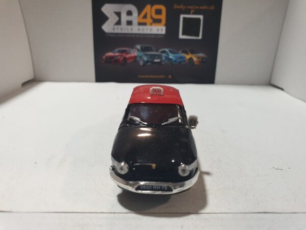 Panhard 17 Taxi Norev 1/43 Norev – Image 2