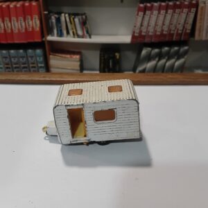 Caravan n°31 1977 1/64 Matchbox